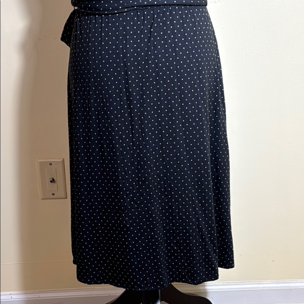 New York & Company Dress Black Polka Dot Faux Wrap Midi in Size M NWT - Picture 9 of 11